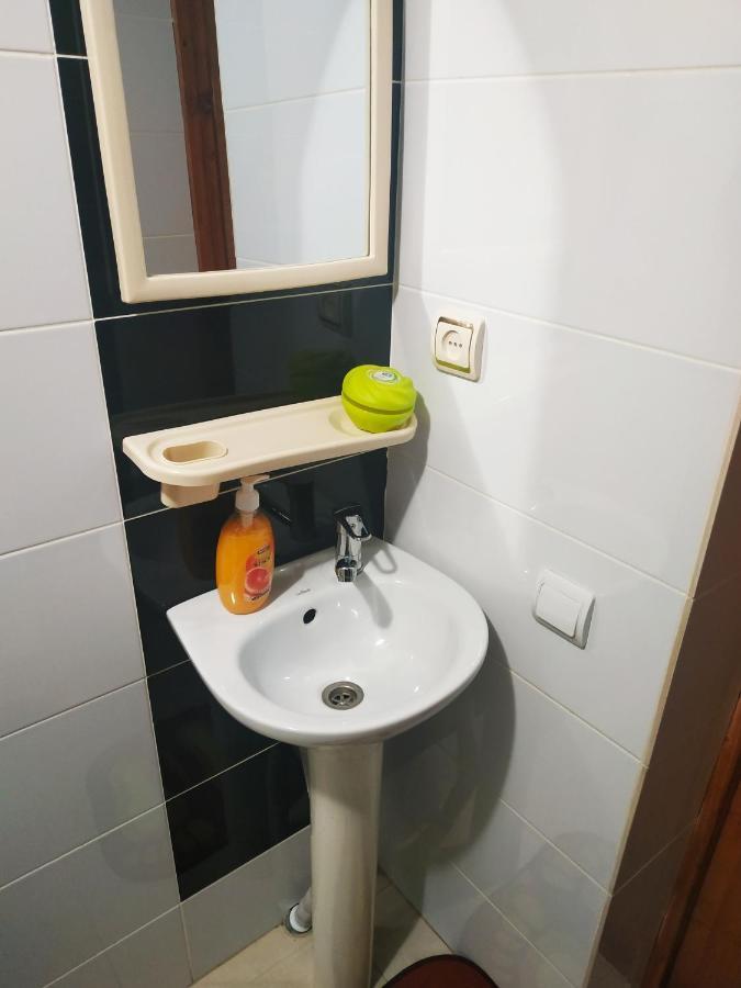 V Ulyanu Hotel Yaremche Luaran gambar